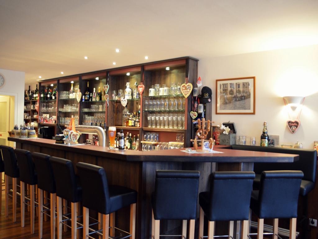 Bavaria Wirtshaus - Hotel & Apartments Frankenberg an der Eder Ngoại thất bức ảnh